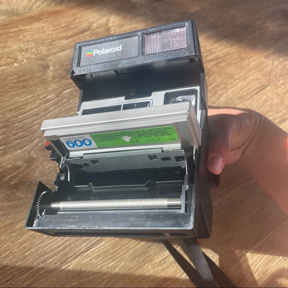 Vintage Polaroid Spirit 600 Camera